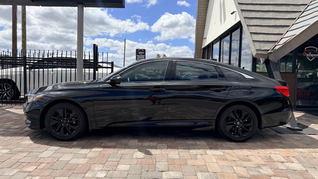 2019 Honda Accord Image 7