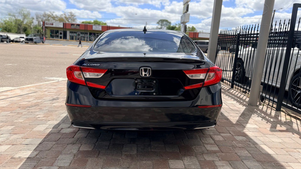 2019 Honda Accord Image 9