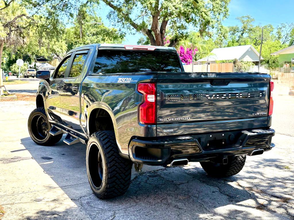 2020 Chevrolet Silverado 1500 Image 2
