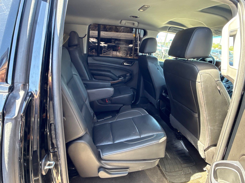 2018 Chevrolet Suburban Image 19