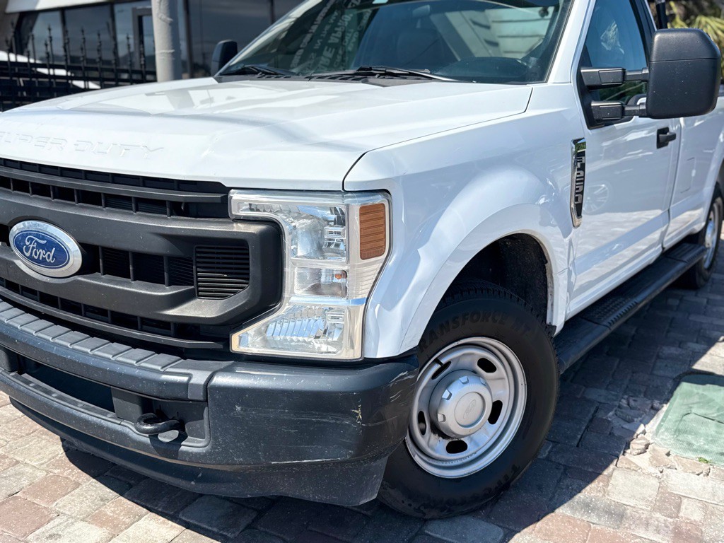 2021 Ford F-250 Image 18