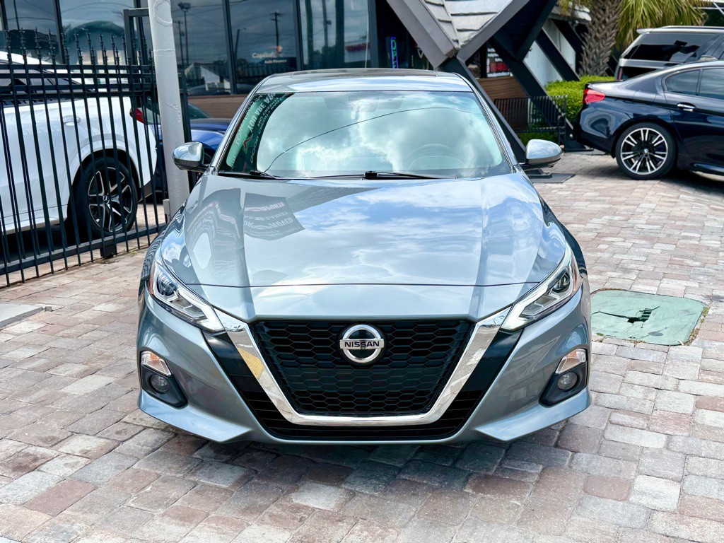 2019 Nissan Altima Image 4