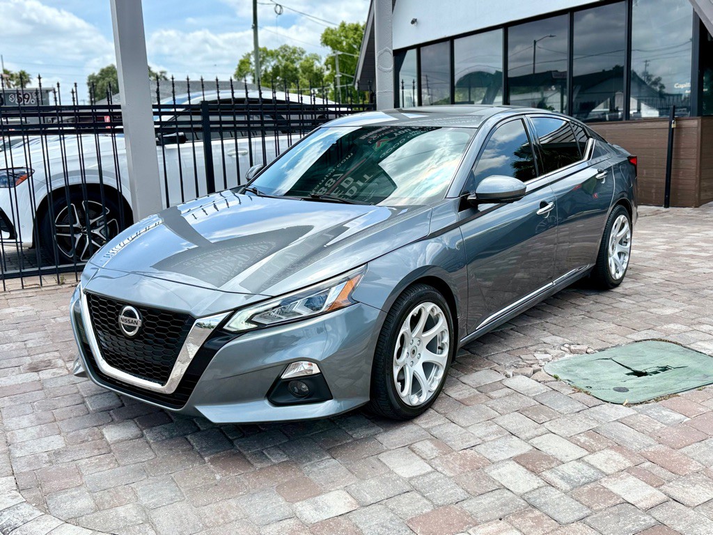 2019 Nissan Altima Image 5