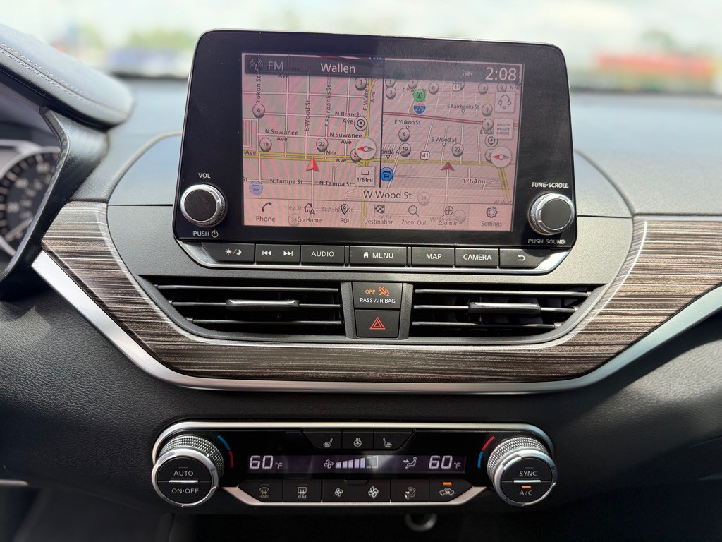 2019 Nissan Altima Image 15