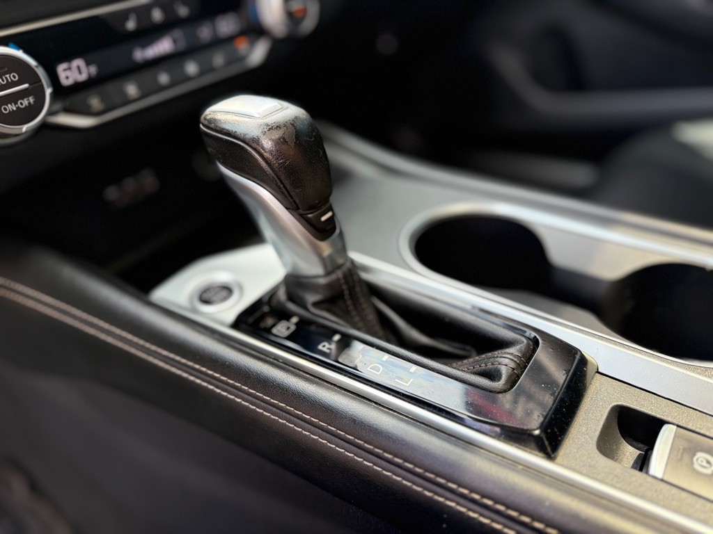 2019 Nissan Altima Image 17