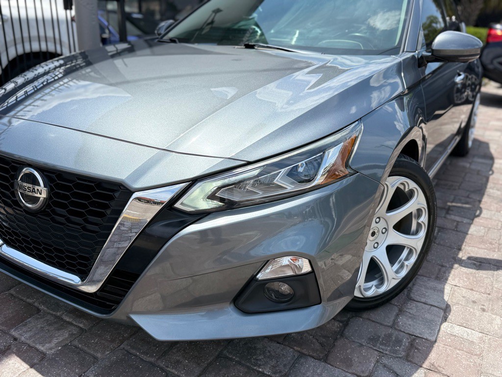 2019 Nissan Altima Image 26