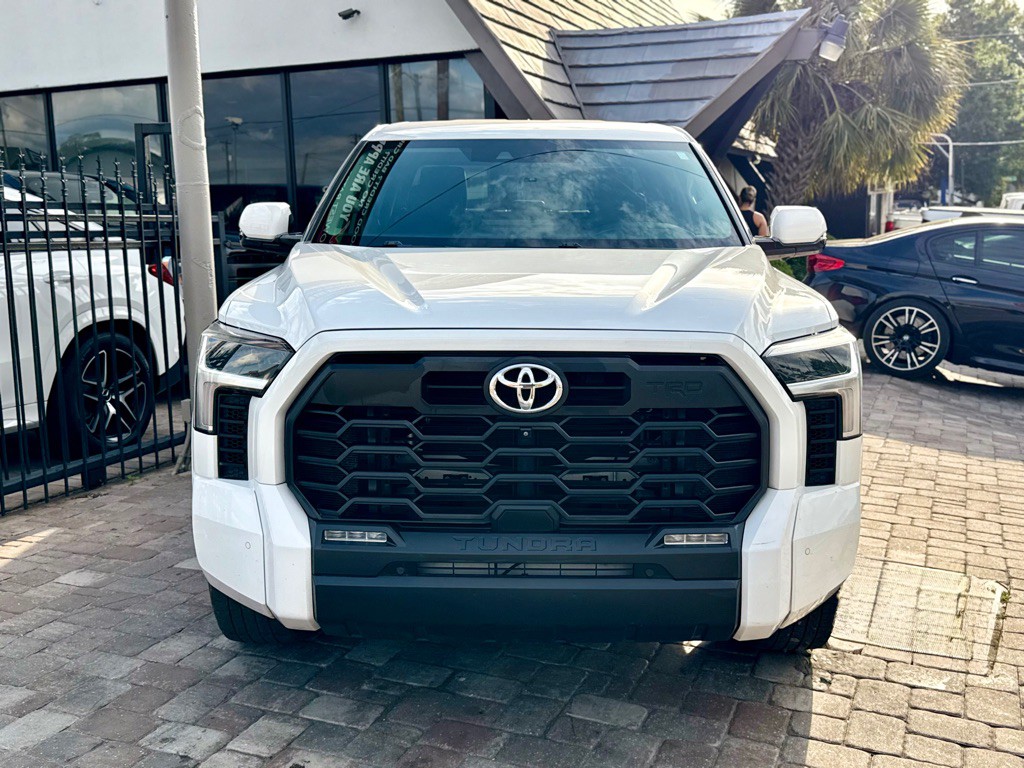 2022 Toyota Tundra Image 5