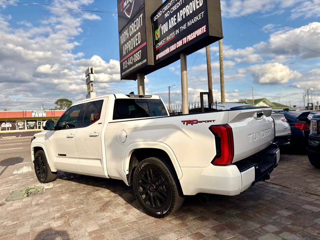 2022 Toyota Tundra Image 7
