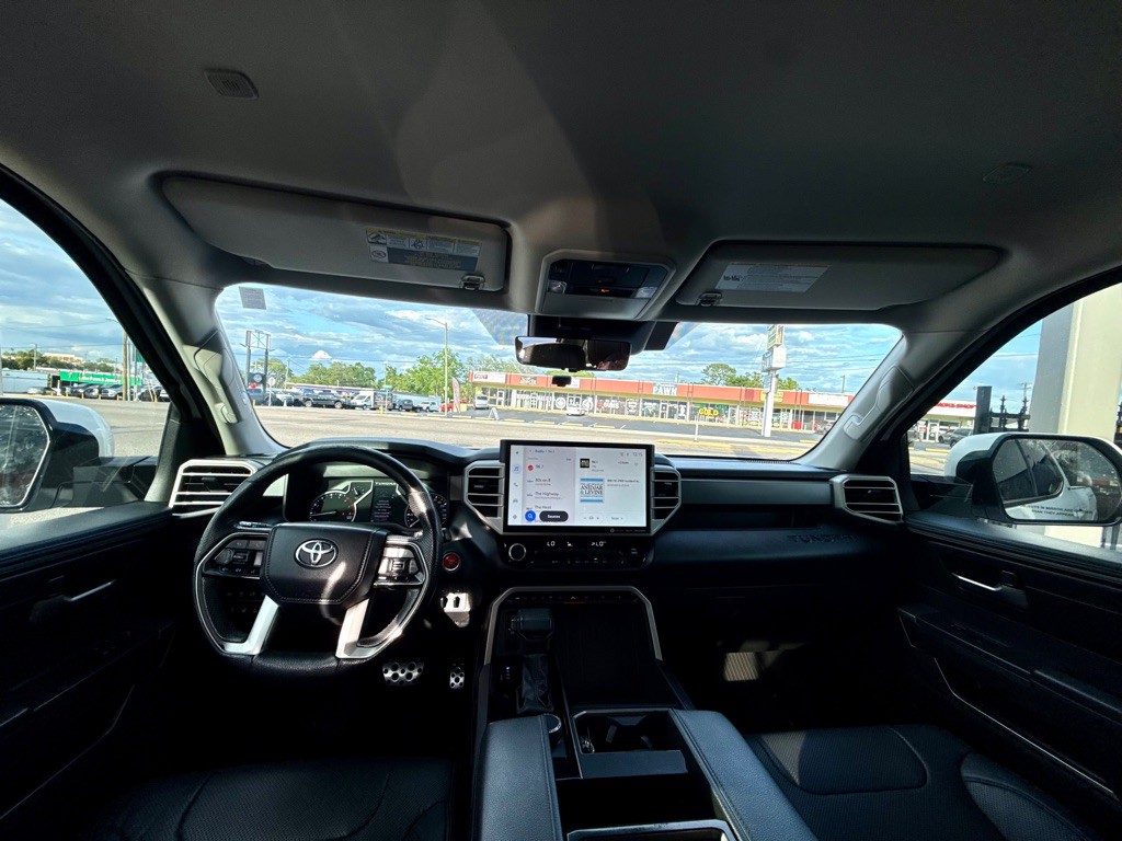 2022 Toyota Tundra Image 14