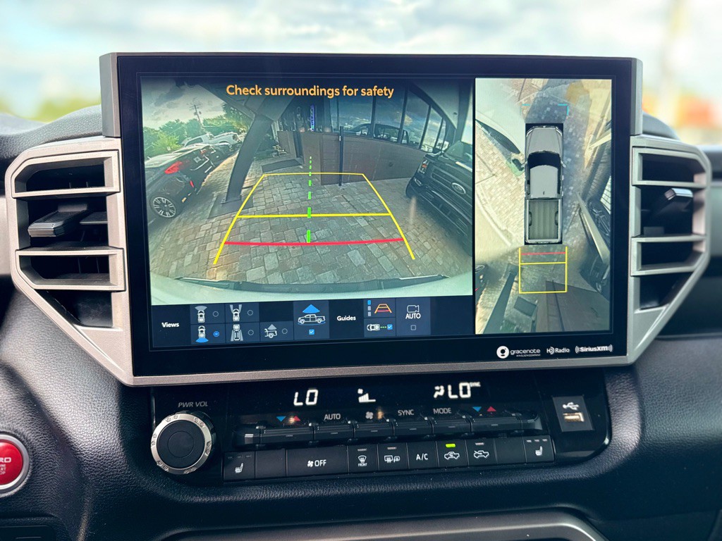 2022 Toyota Tundra Image 16