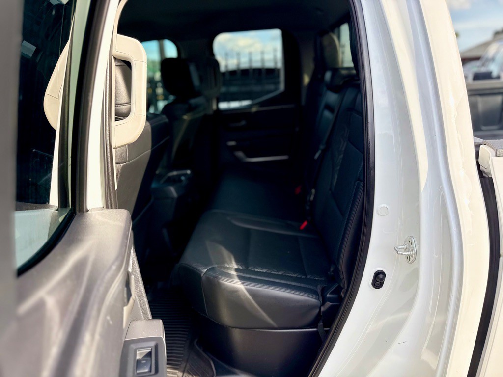 2022 Toyota Tundra Image 21