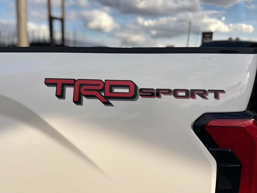 2022 Toyota Tundra Image 31