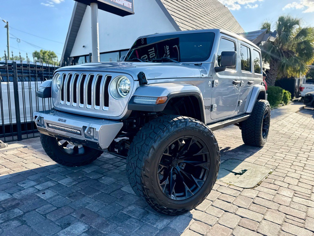 2019 Jeep Wrangler Unlimited Image 2