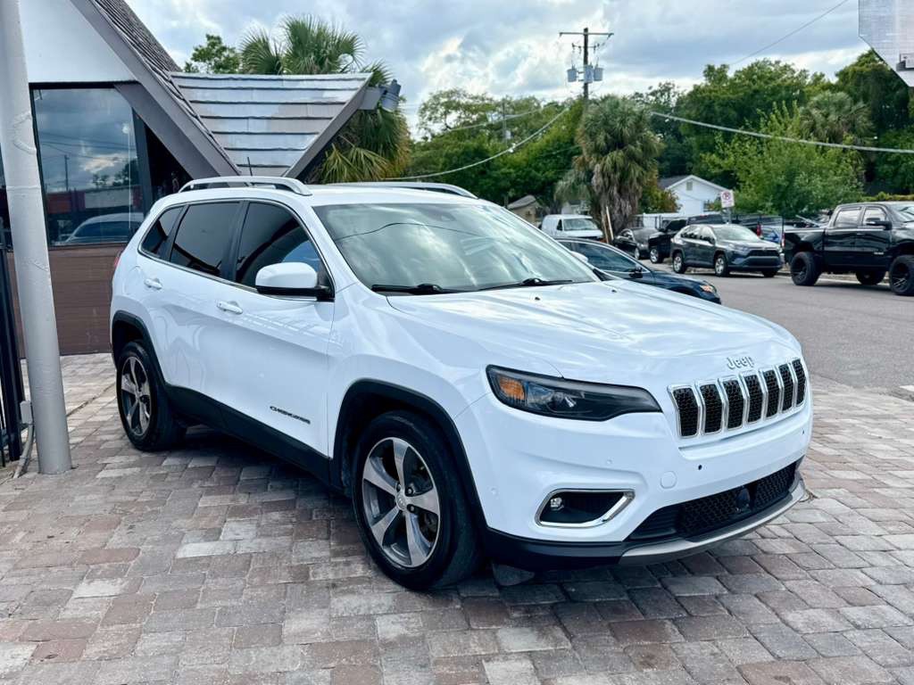 2020 Jeep Cherokee Image 2