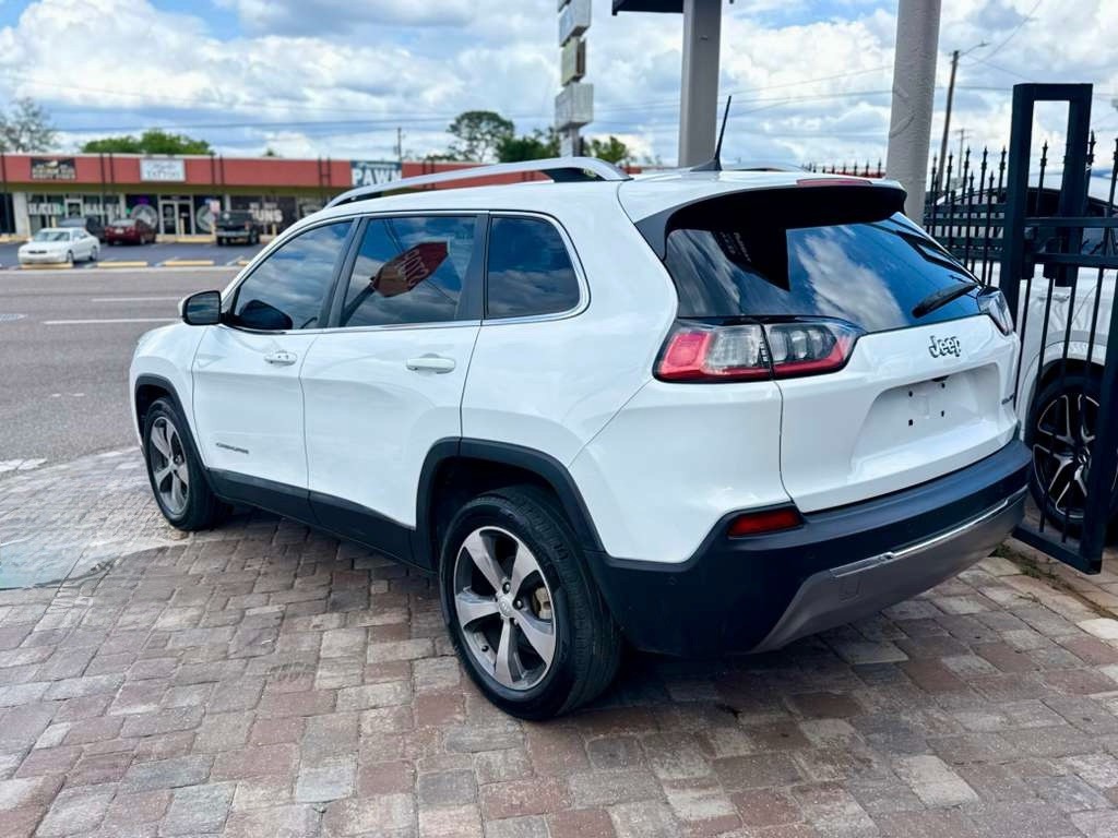 2020 Jeep Cherokee Image 6