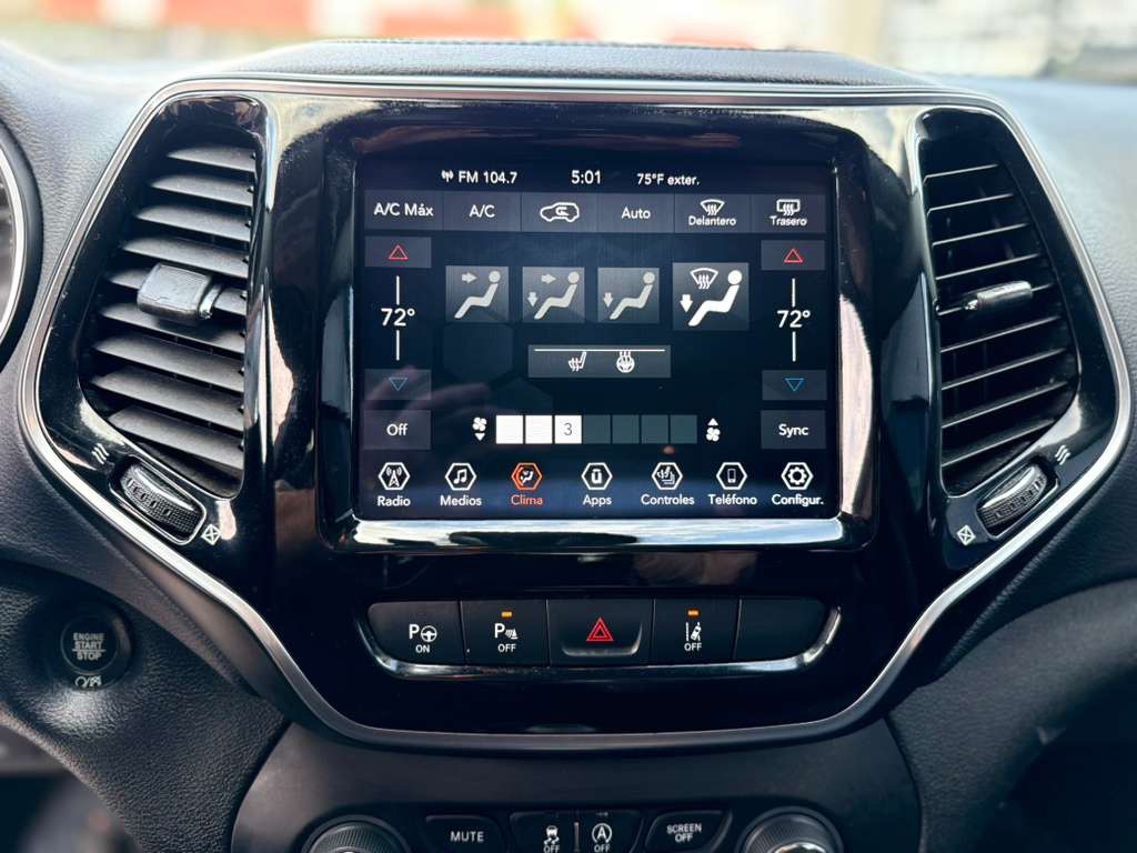 2020 Jeep Cherokee Image 14