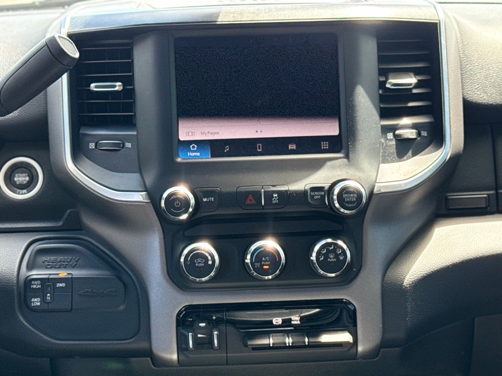2024 RAM 3500 Image 34