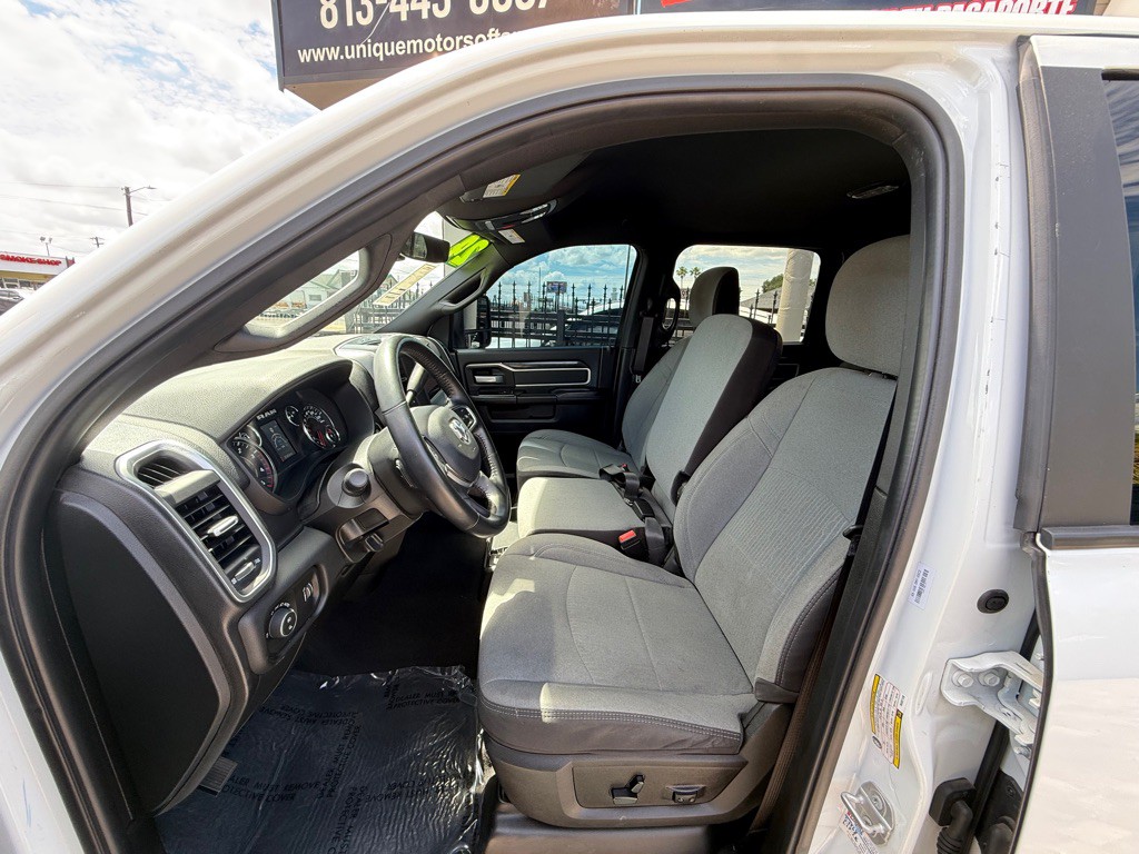 2024 RAM 3500 Image 13