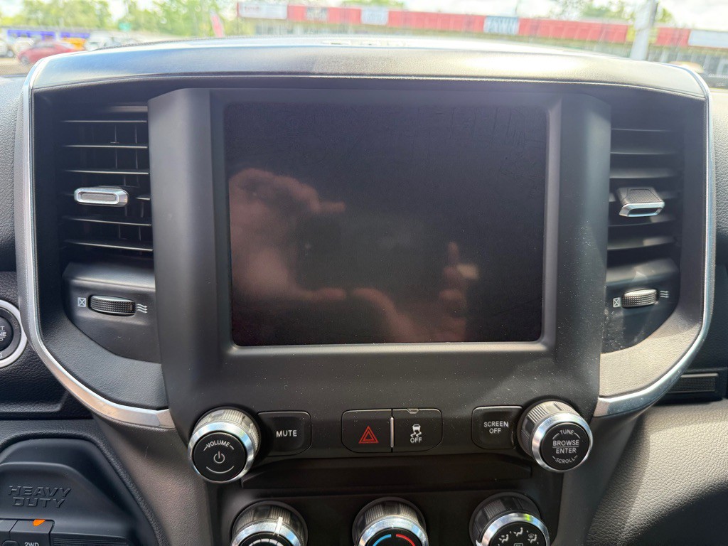 2024 RAM 3500 Image 15