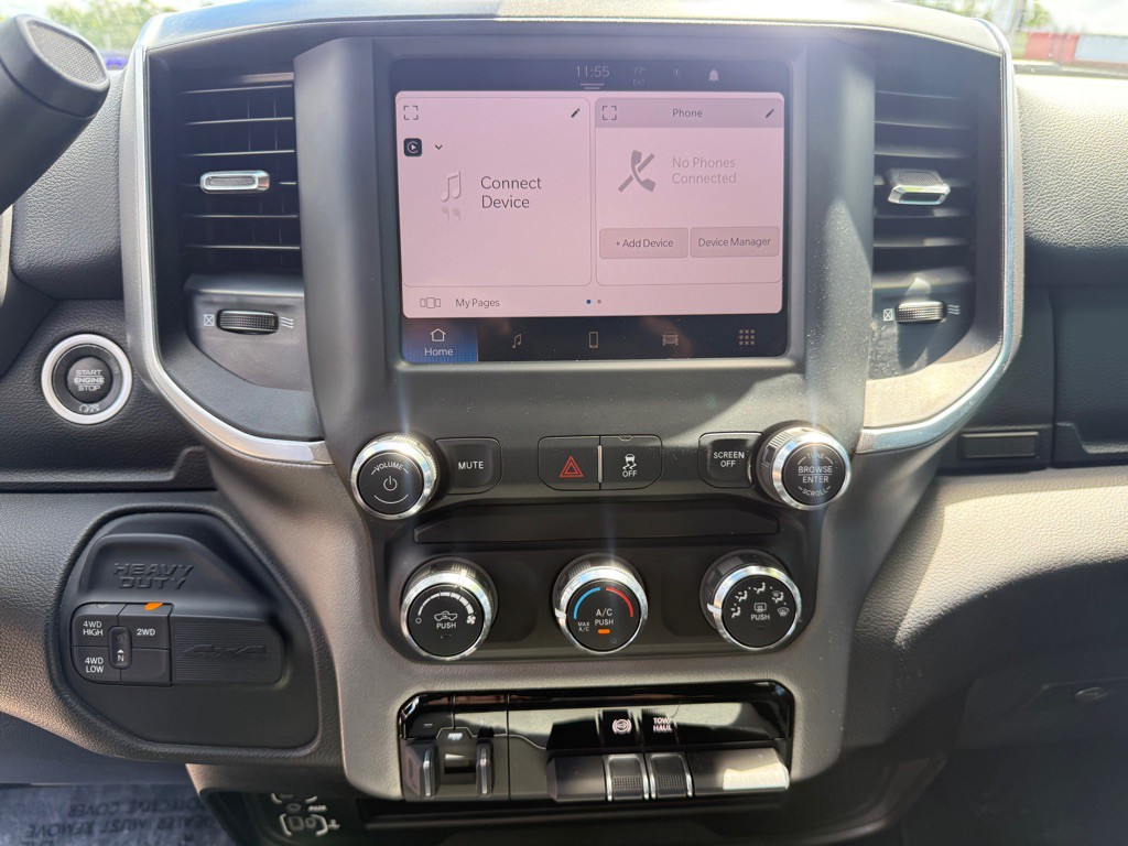 2024 RAM 3500 Image 16