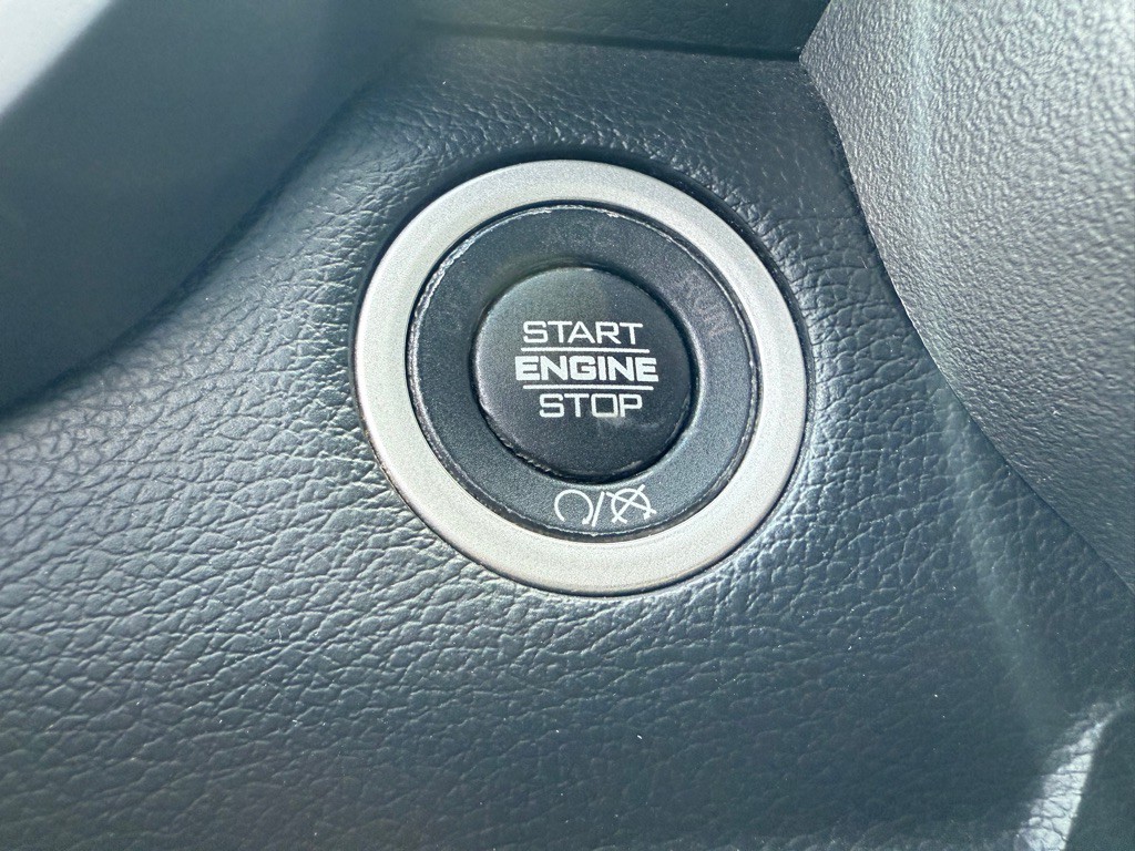 2024 RAM 3500 Image 17