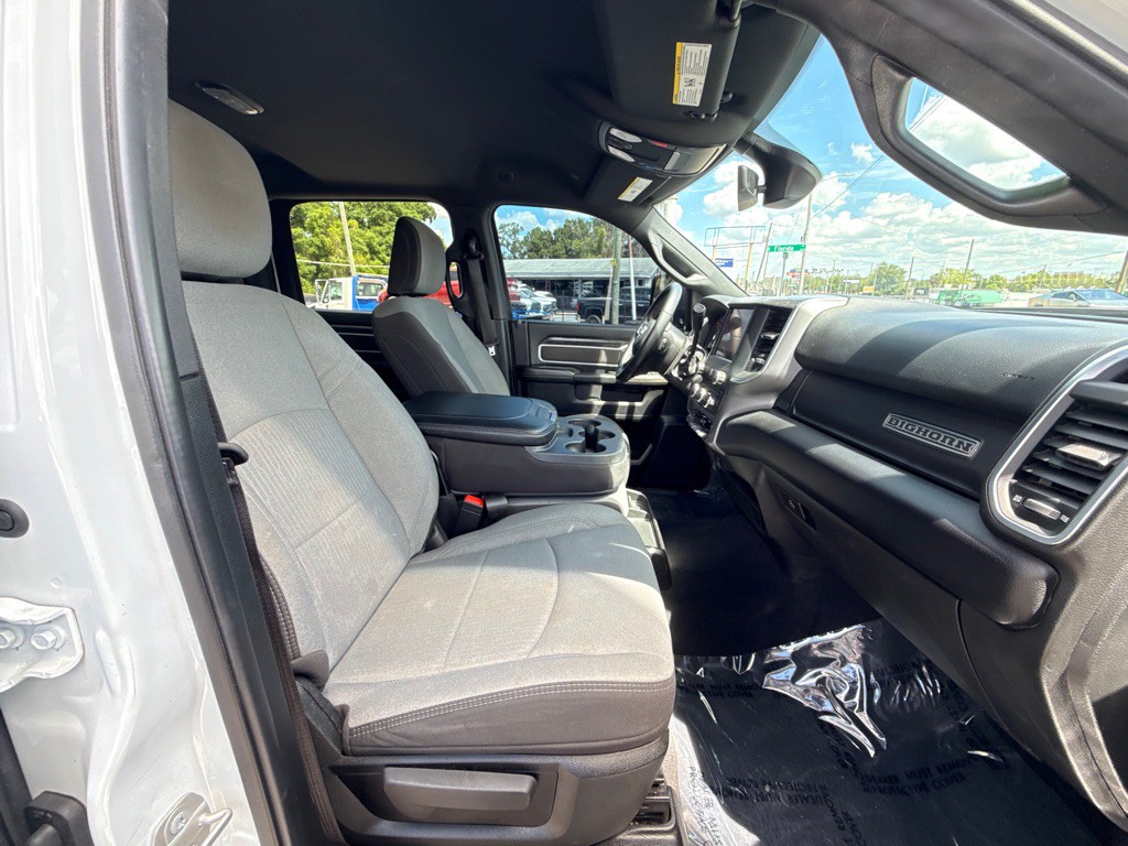 2024 RAM 3500 Image 22