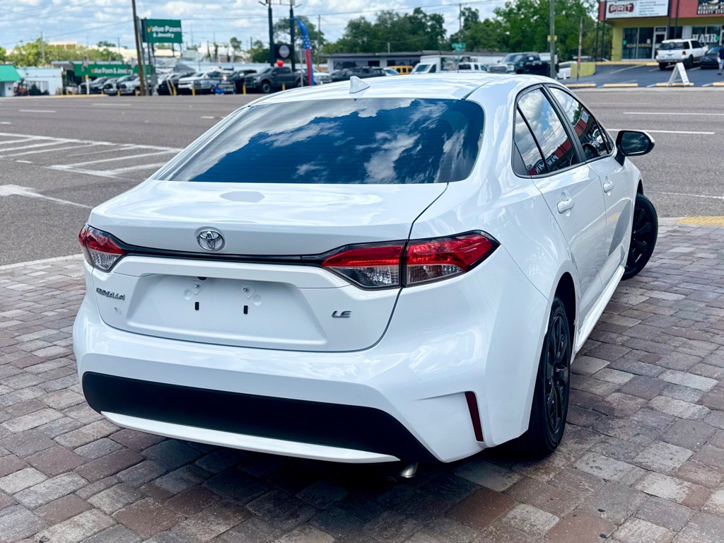 2021 Toyota Corolla Image 2