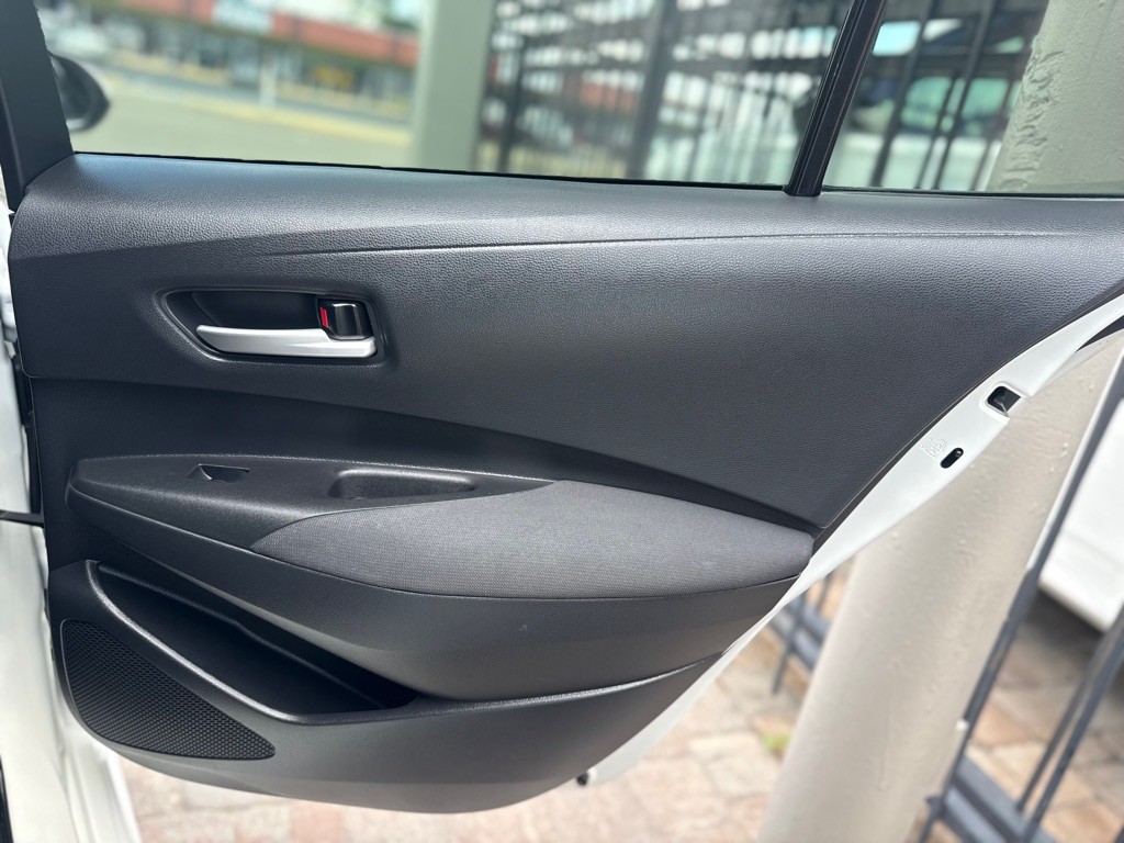 2021 Toyota Corolla Image 33