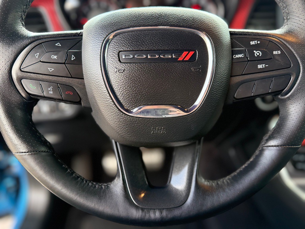 2016 Dodge Challenger Image 14