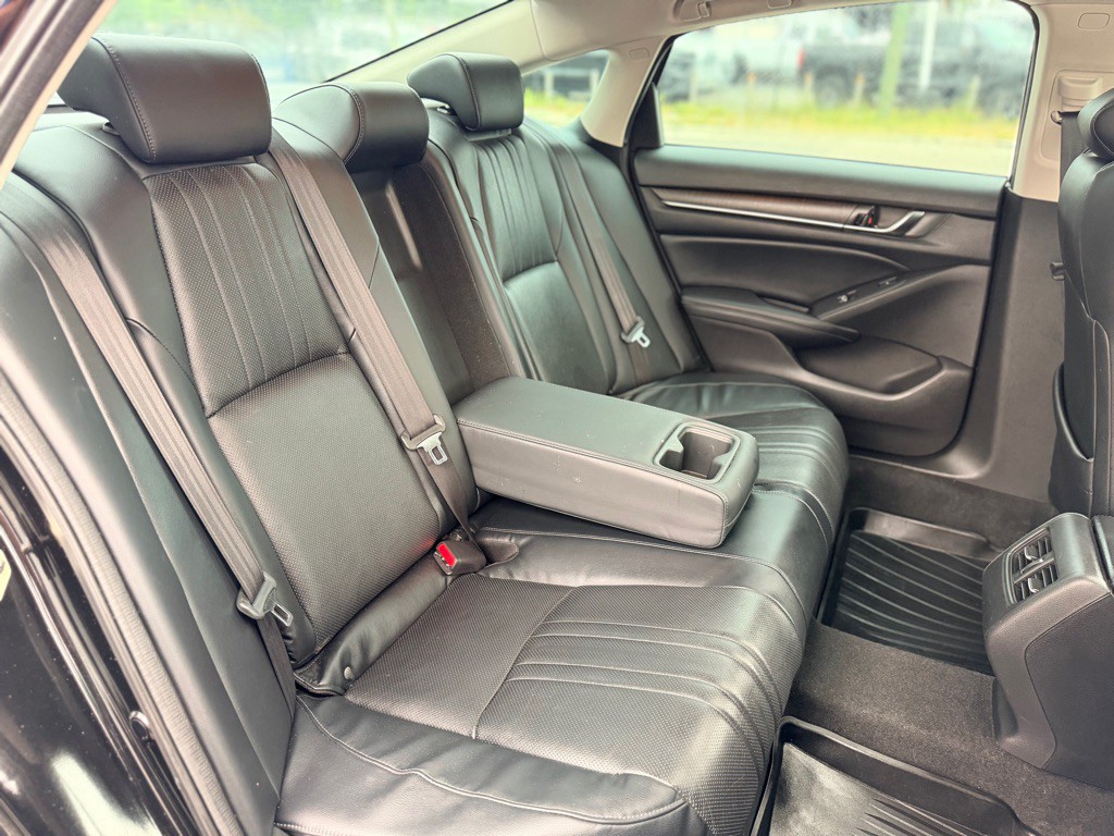 2018 Honda Accord Image 22