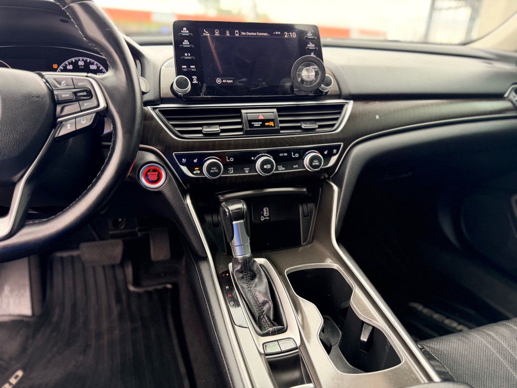 2018 Honda Accord Image 26