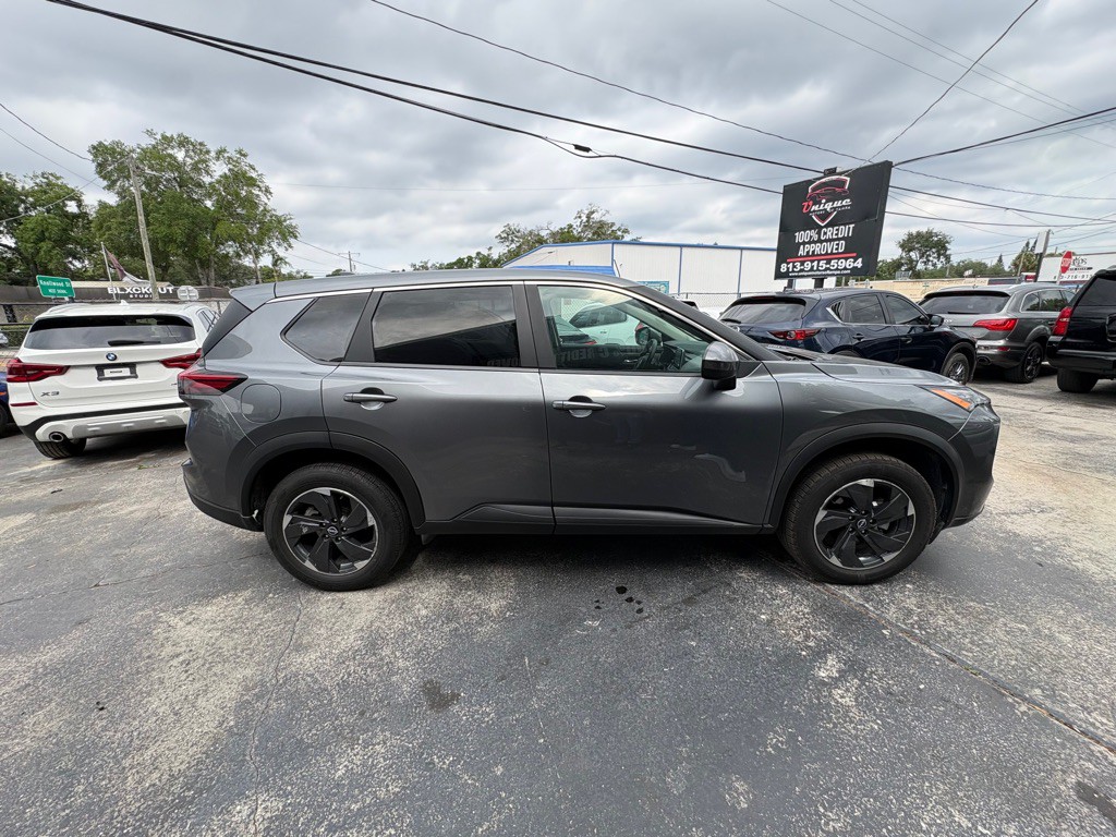 2024 Nissan Rogue Image 4