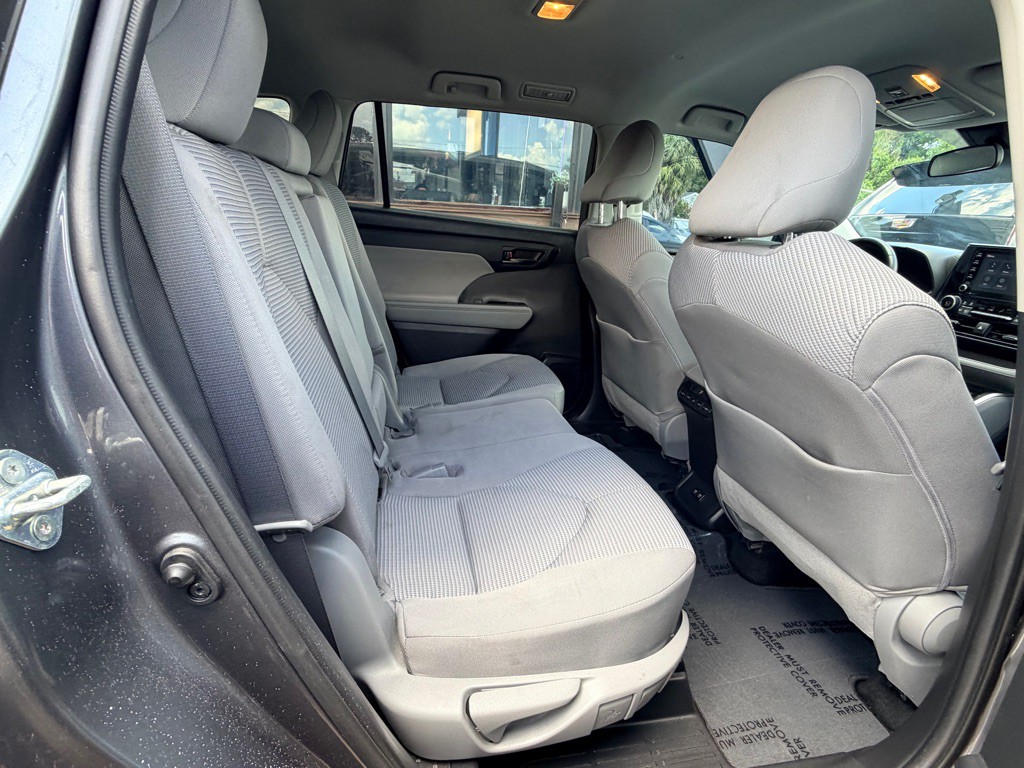 2021 Toyota Highlander Image 23