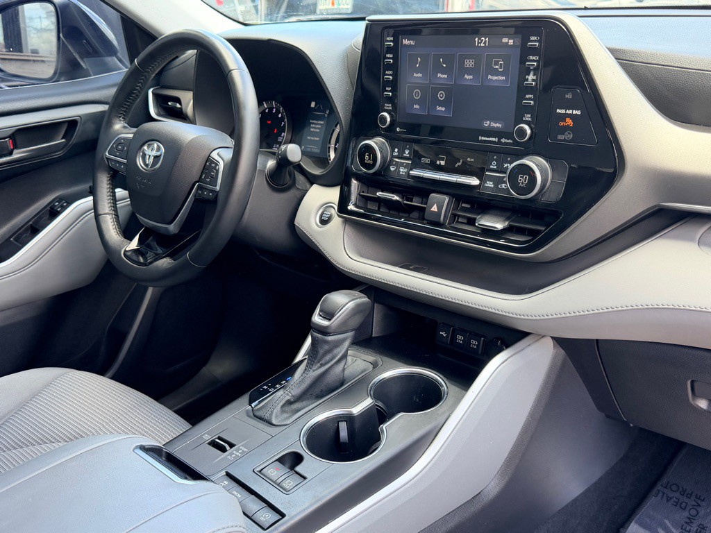 2021 Toyota Highlander Image 25