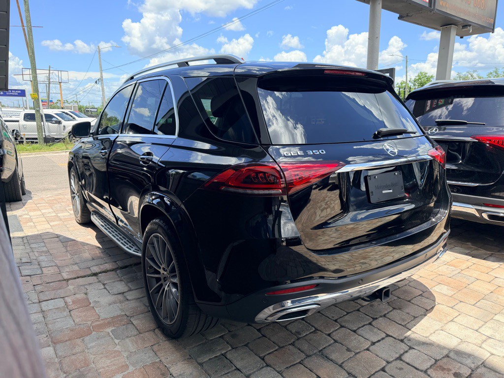 2021 Mercedes-Benz GLE-Class Image 8