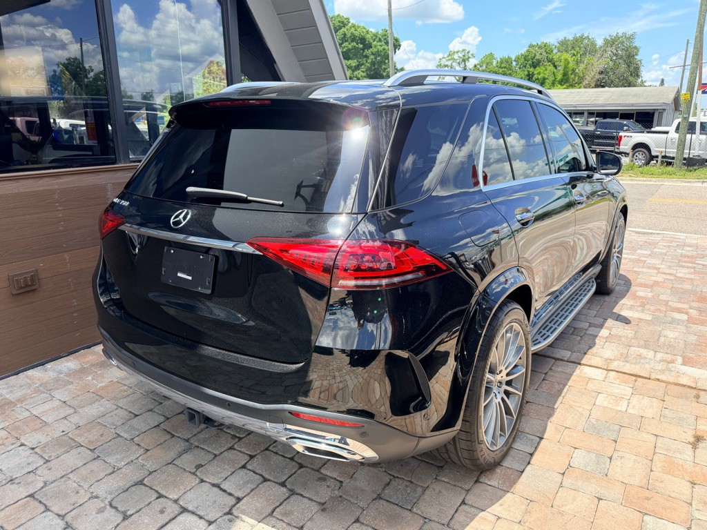 2021 Mercedes-Benz GLE-Class Image 10
