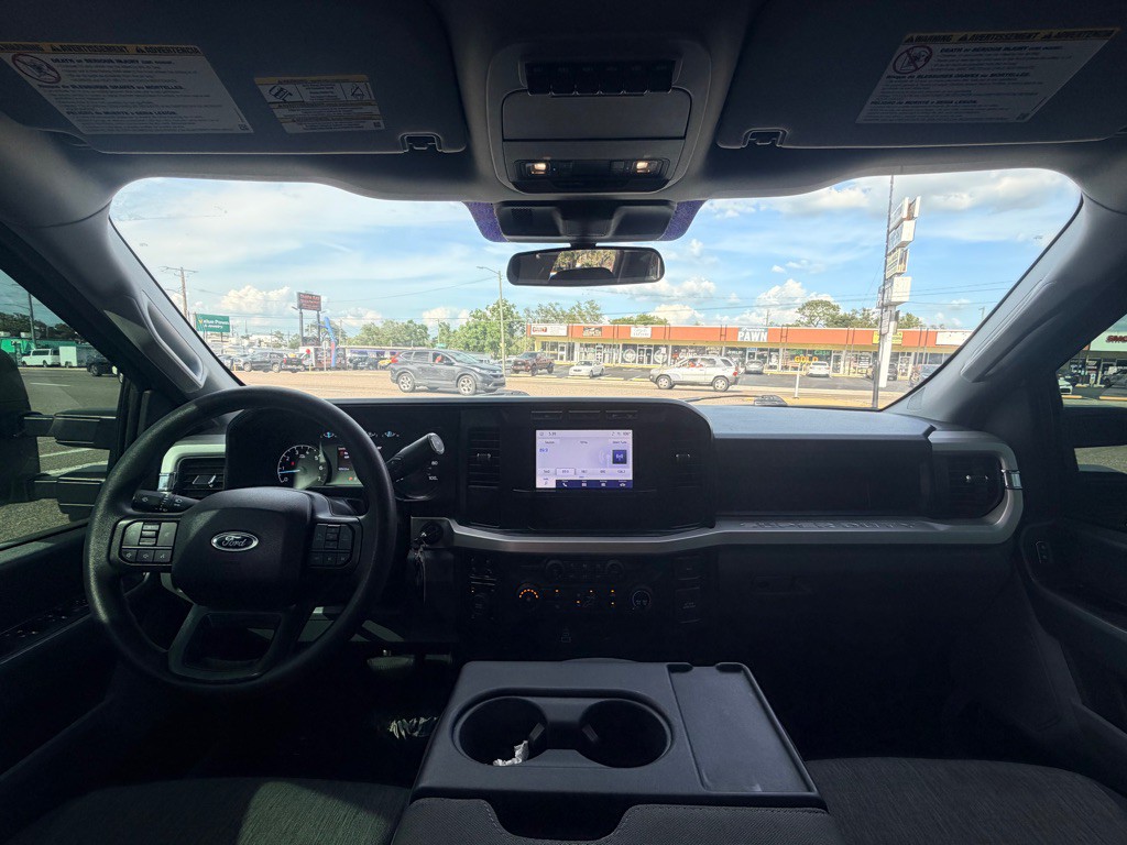 2023 Ford F-350 Image 12