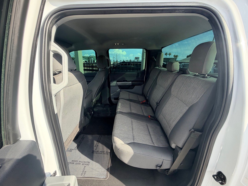 2023 Ford F-350 Image 16