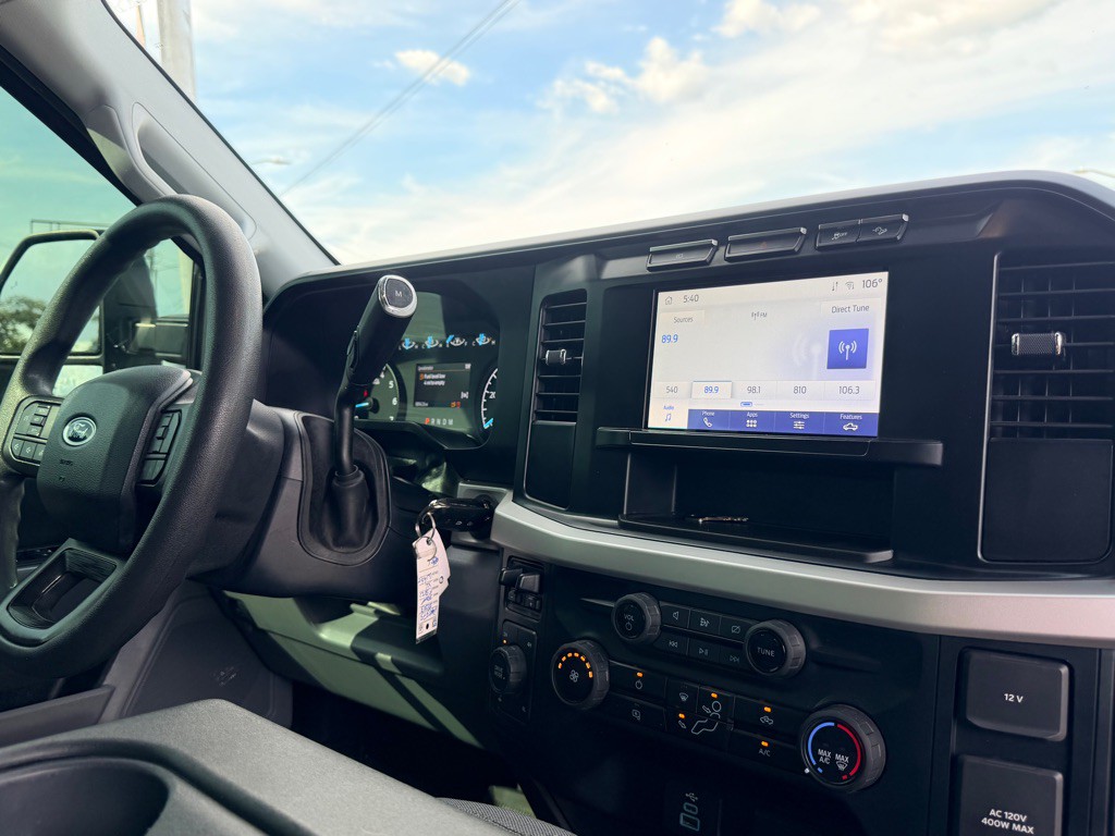 2023 Ford F-350 Image 20