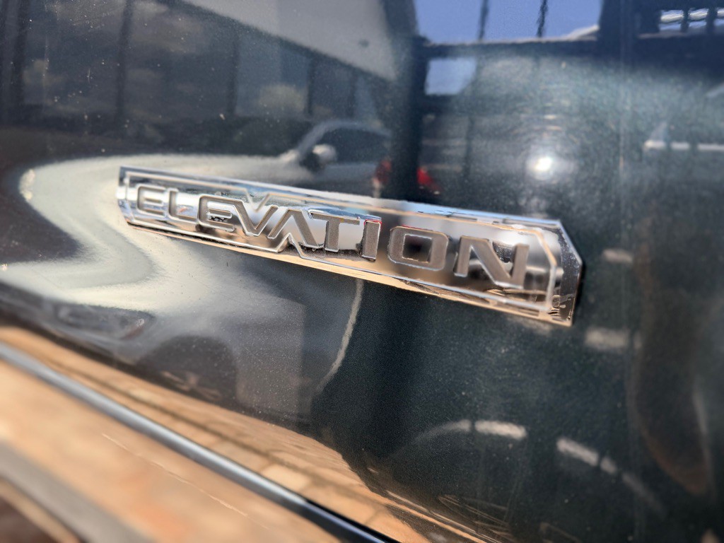 2017 GMC Sierra Image 12