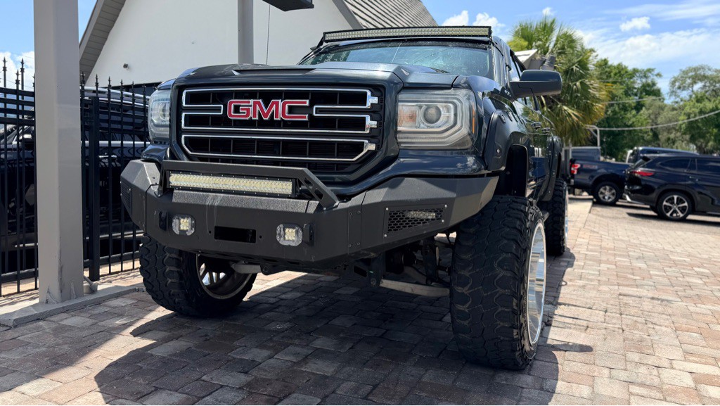2017 GMC Sierra Image 16