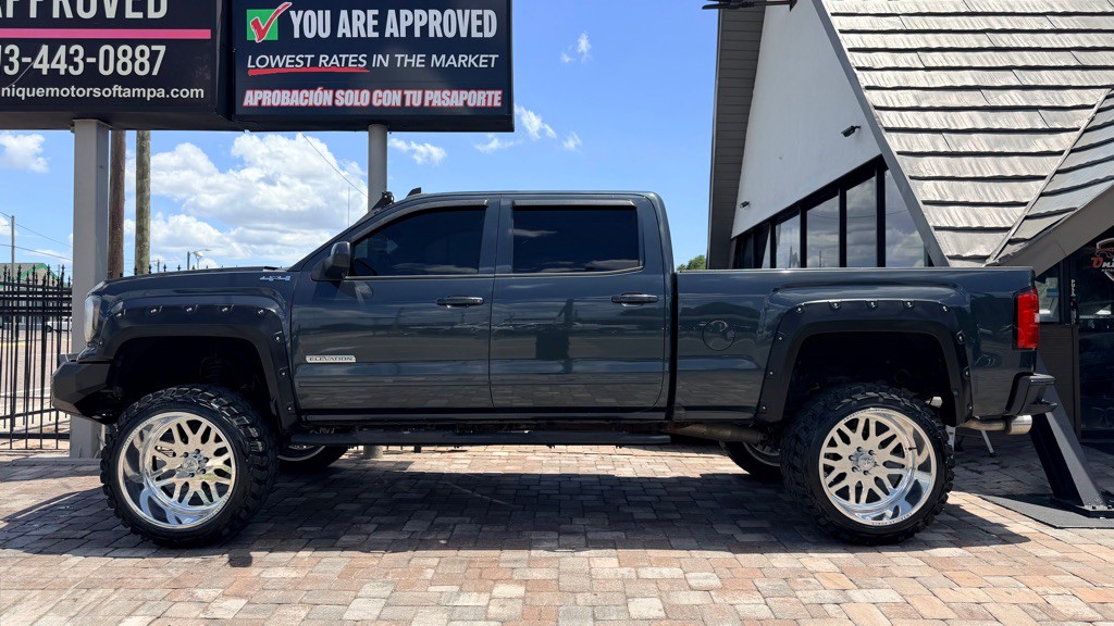 2017 GMC Sierra Image 31