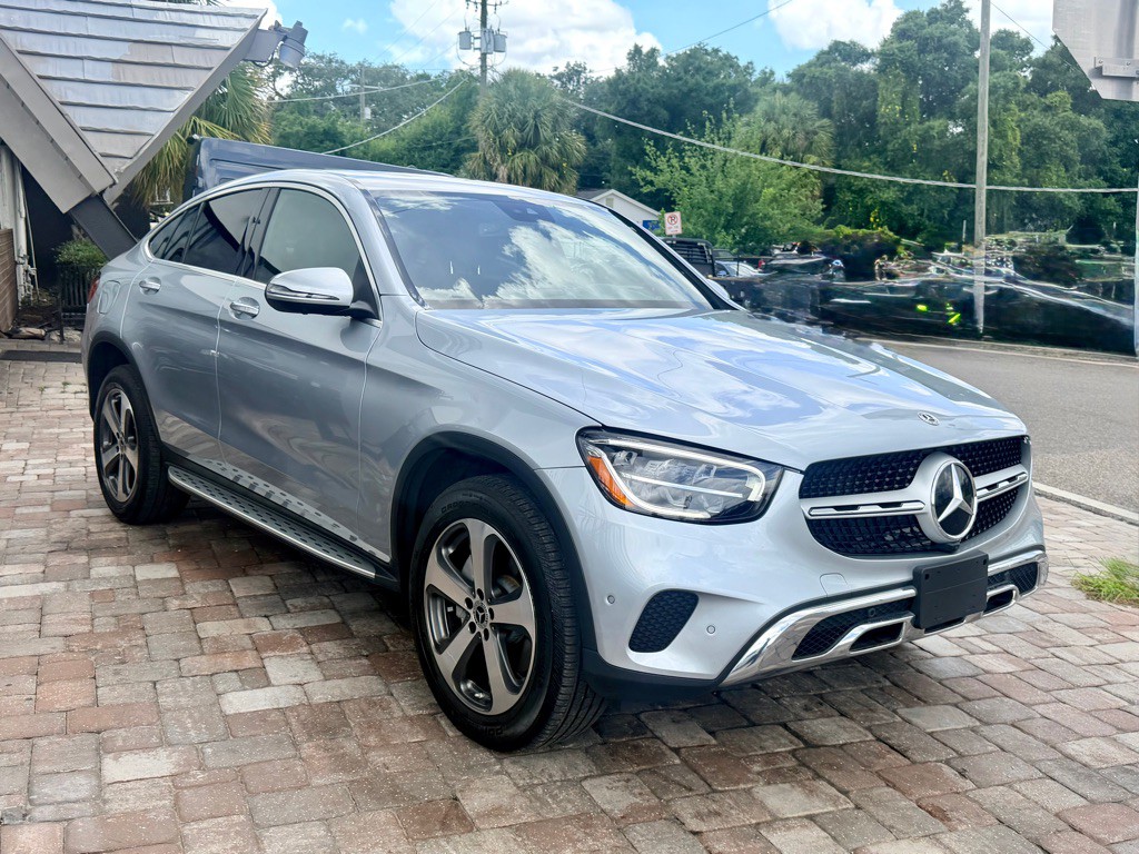 2021 Mercedes-Benz GLC-Class Image 4
