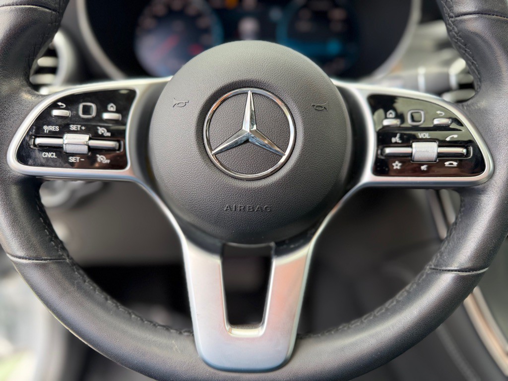 2021 Mercedes-Benz GLC-Class Image 28
