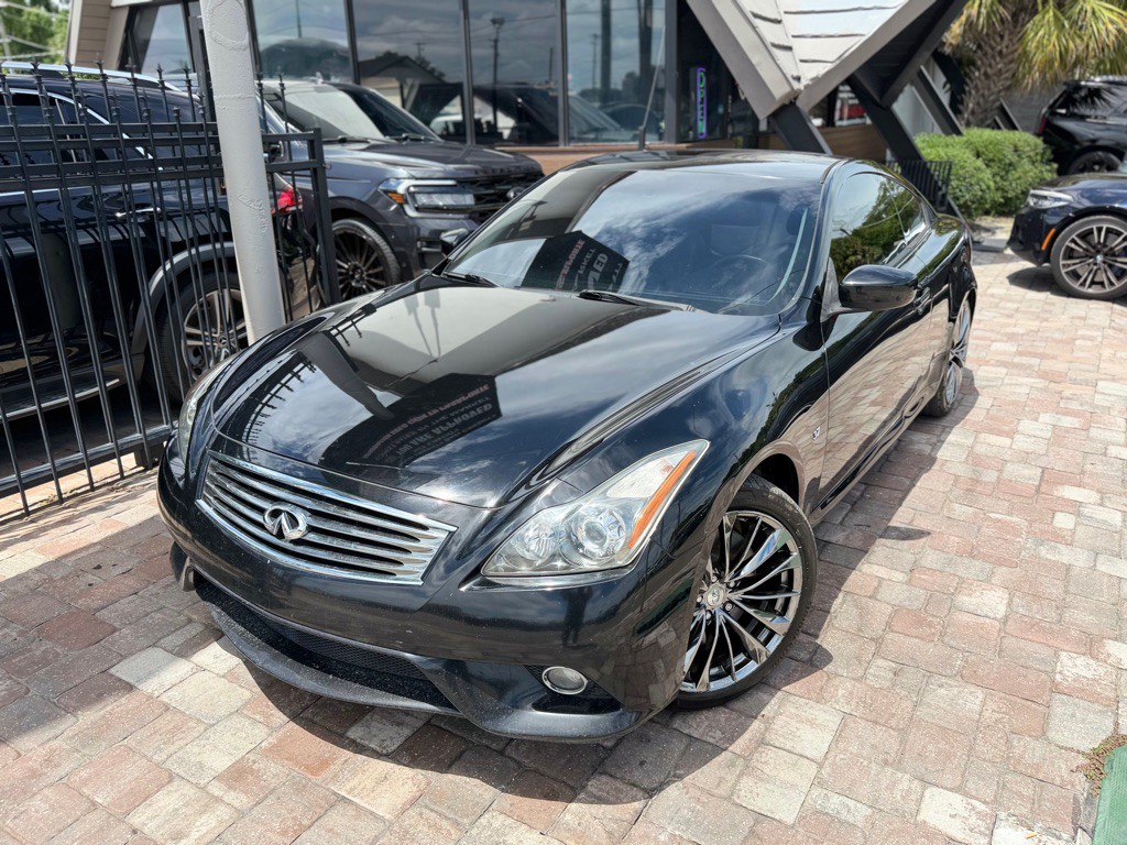 2014 INFINITI