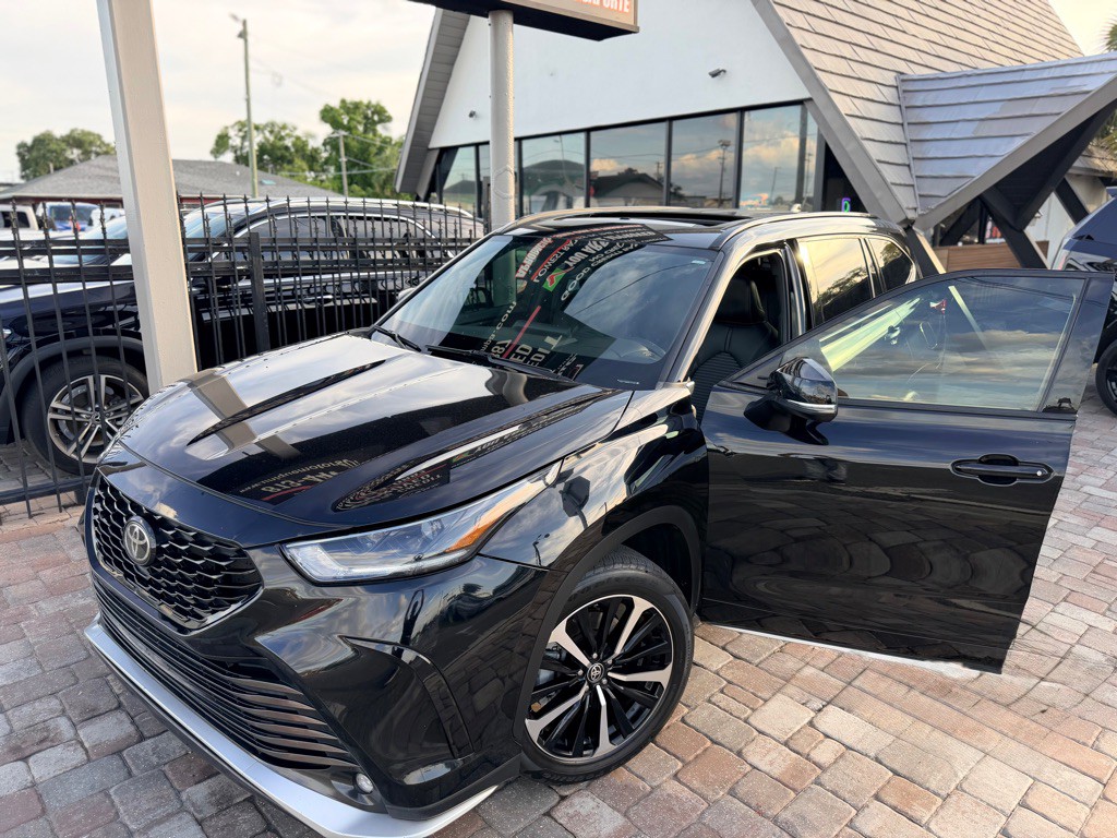 2021 Toyota Highlander Image 30