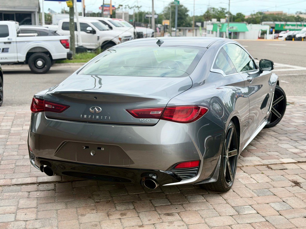 2020 INFINITI Q60 Image 26
