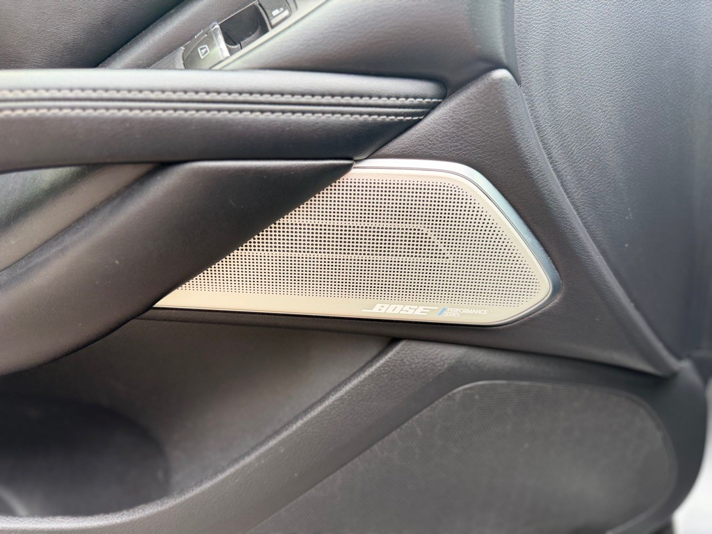 2020 INFINITI Q60 Image 28