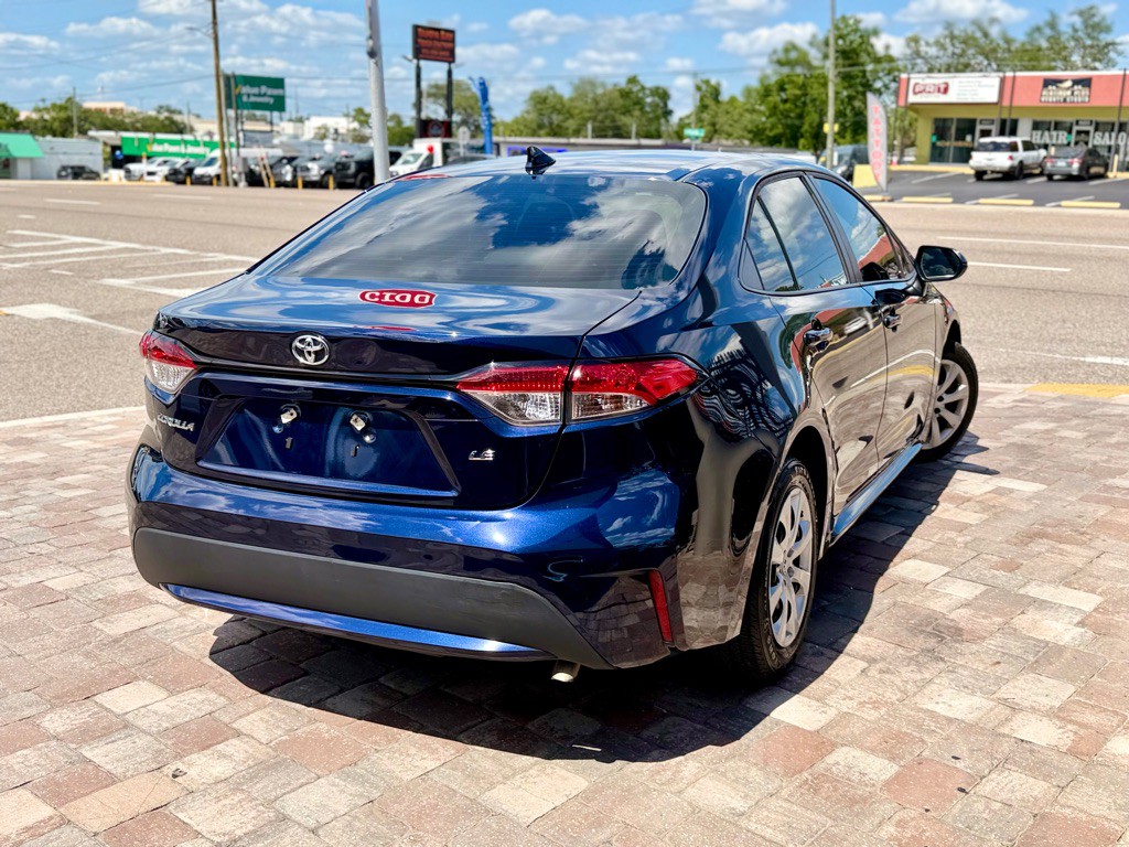 2022 Toyota Corolla Image 2