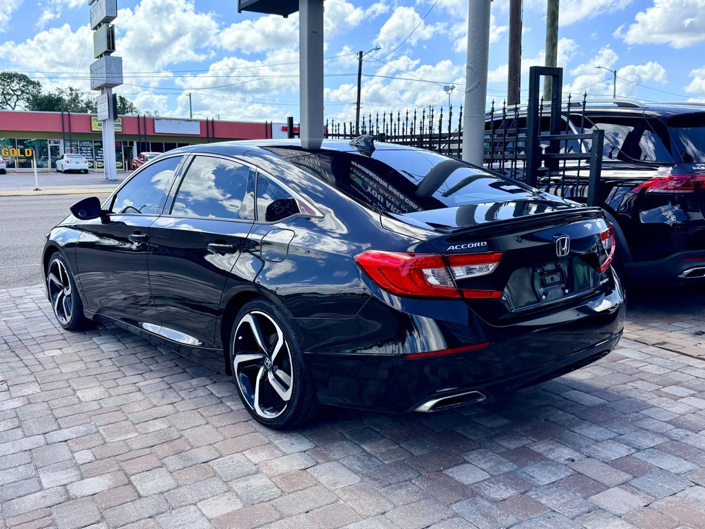 2021 Honda Accord Image 6